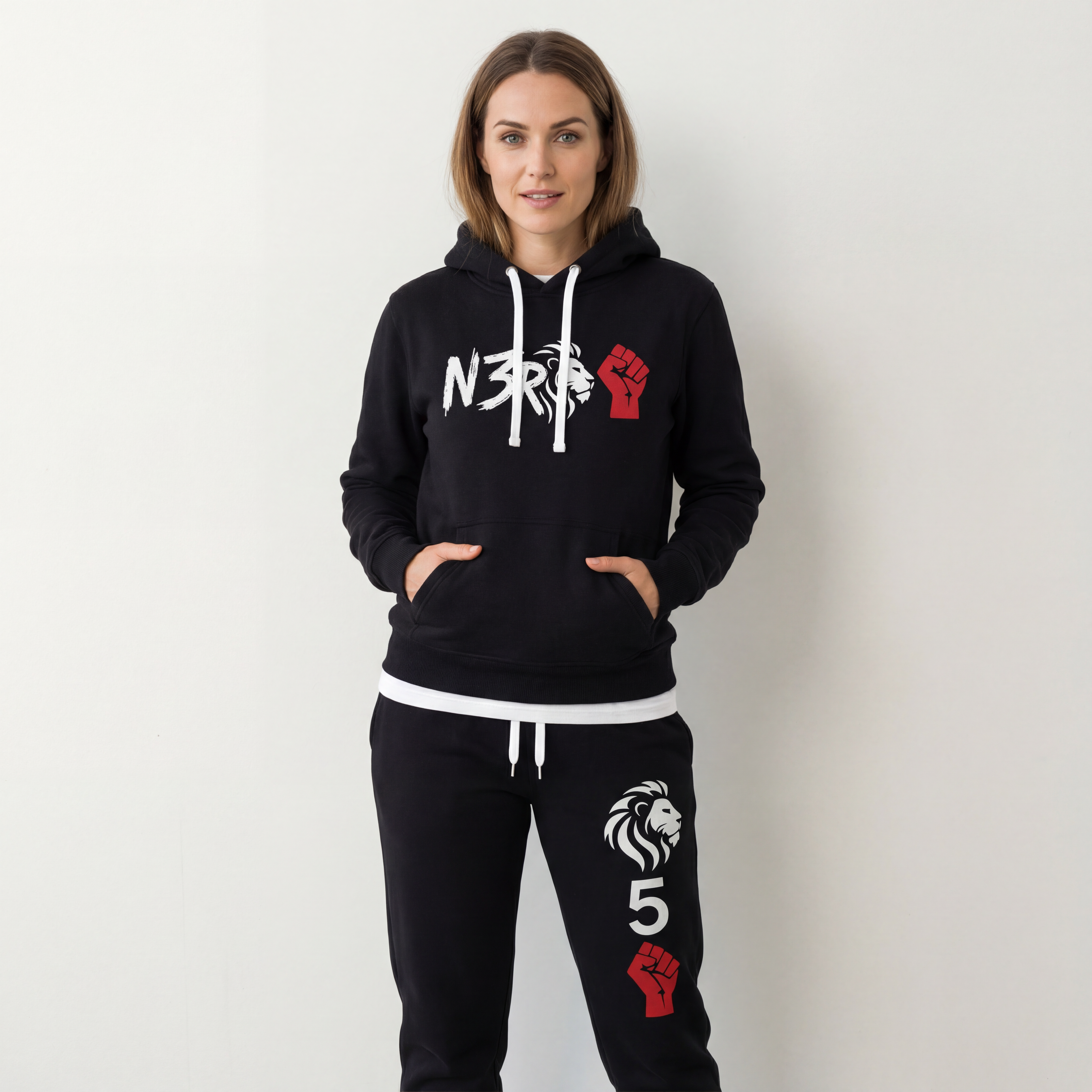 Tuta Ufficiale N3RO – Potenza e Stile in Movimento