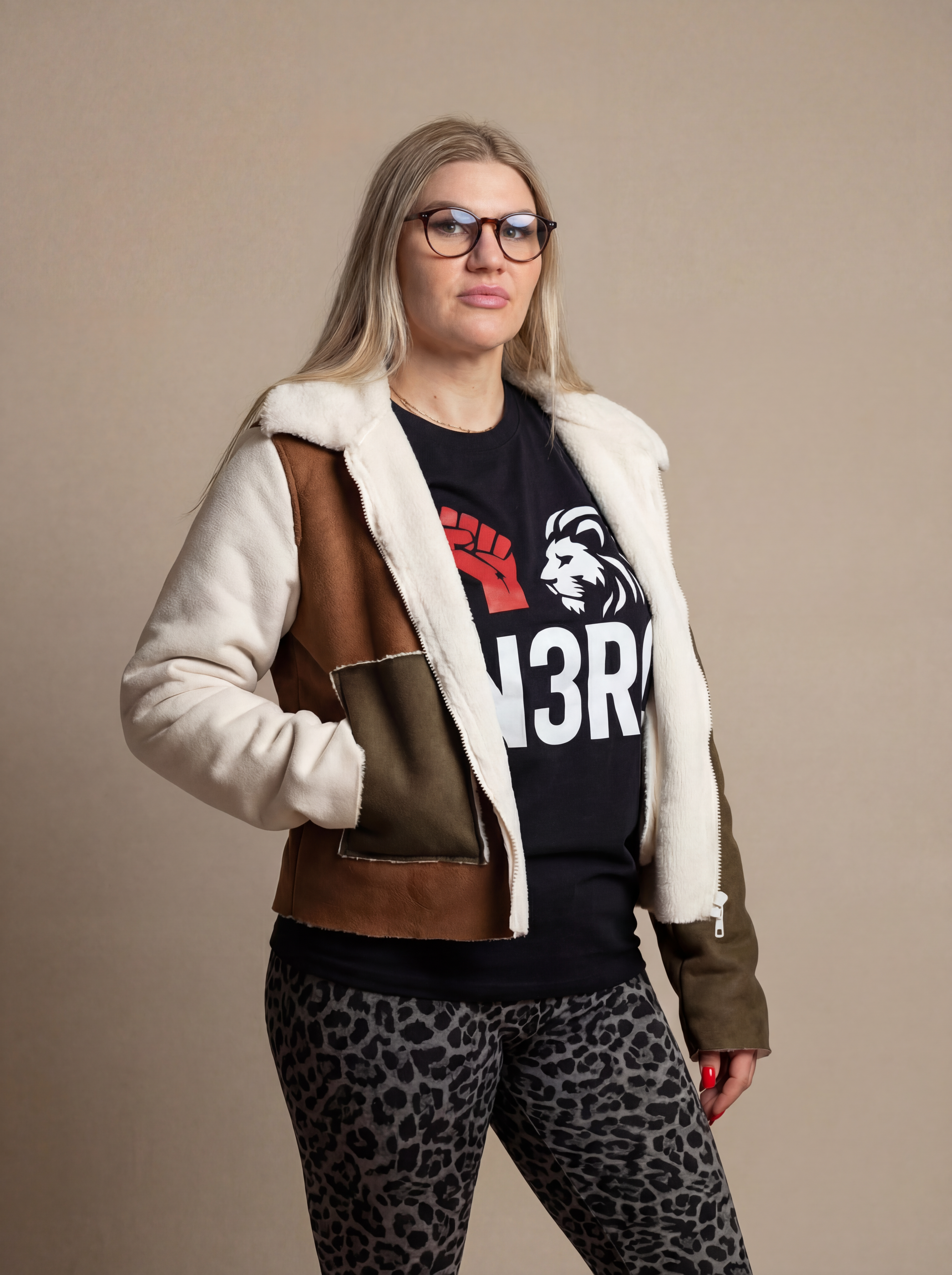 Collezione Extra Donna N3RO – Moda Streetwear Femminile | Look Unici