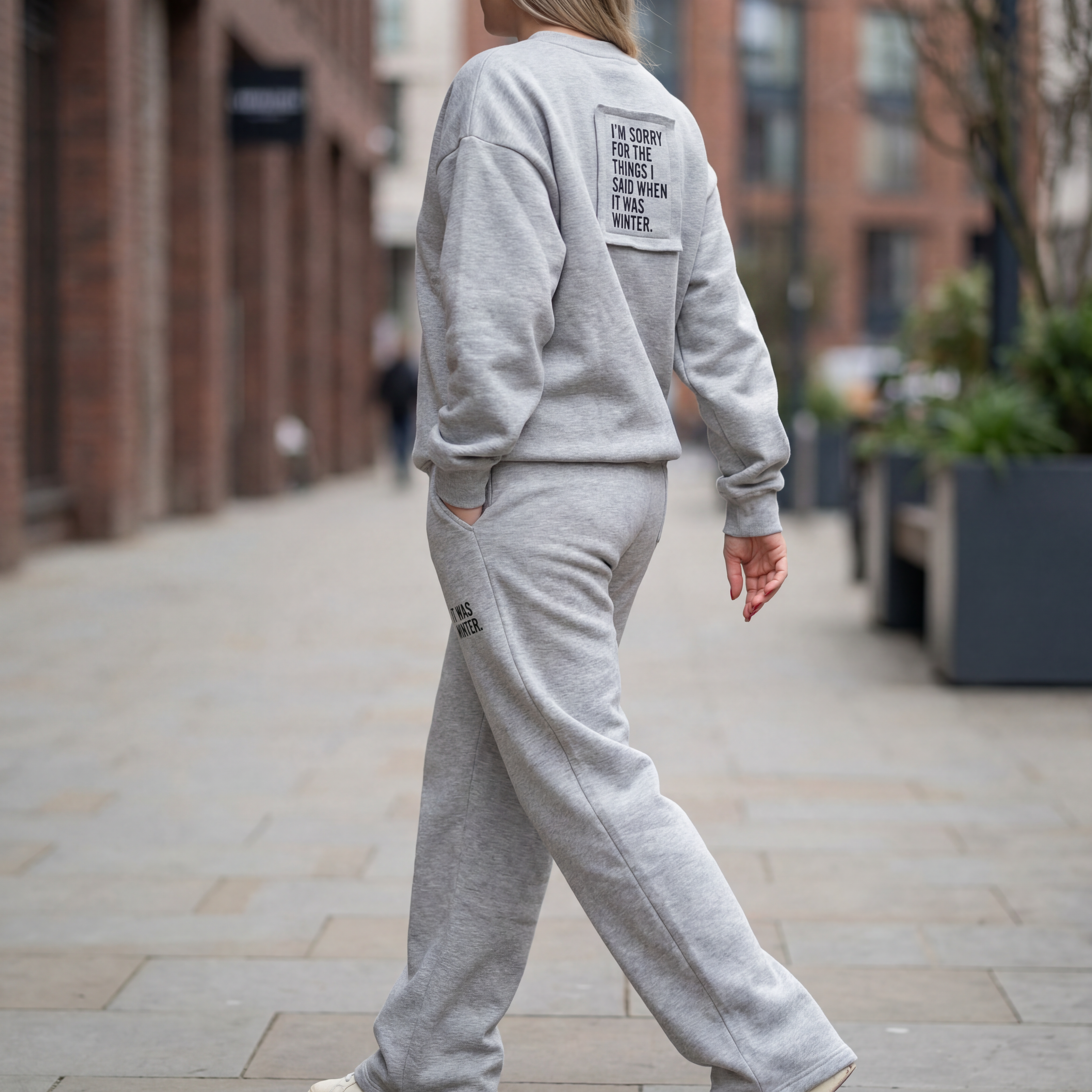 Tuta Oversize streetwear grigia