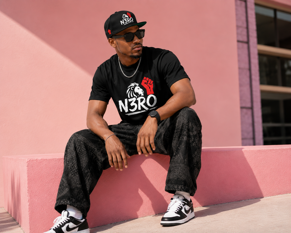 T-shirt Nera Unisex N3RO – Lion Power