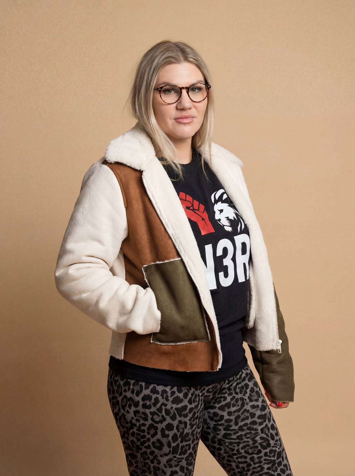Collezione Extra Donna N3RO – Moda Streetwear Femminile | Look Unici